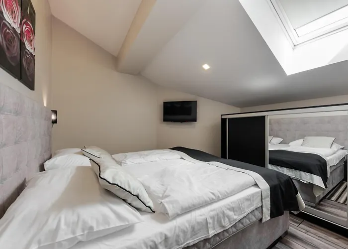 Aparthotel 9 Makarska