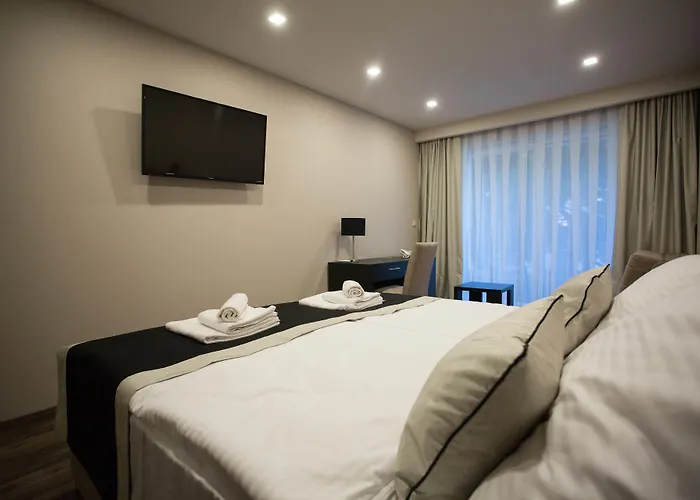 9 Aparthotel Makarska