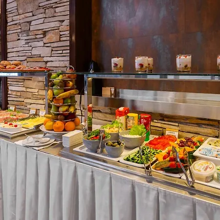 Apartahotel 9 Makarska