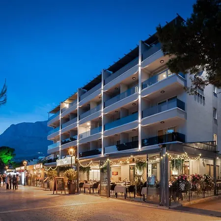 Lejlighedshotel 9 Makarska