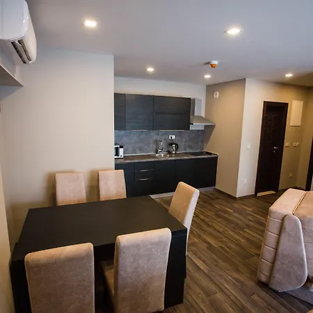 9 Apartahotel Makarska