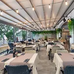 9 公寓式酒店