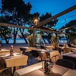 9 公寓式酒店 4*