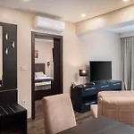 公寓式酒店 9 4*