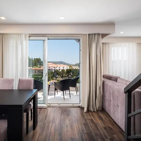 9 Apart Otel