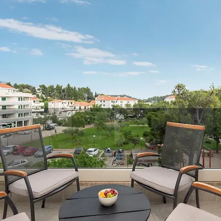 Apart Otel 9 Makarska